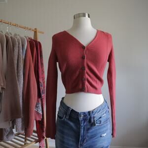 American Eagle • Pink Cropped Cardigan Sweater